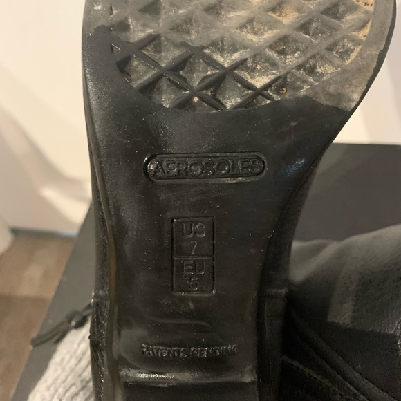 AEROSOLES Black Ankle Boots - Picture 5 of 5